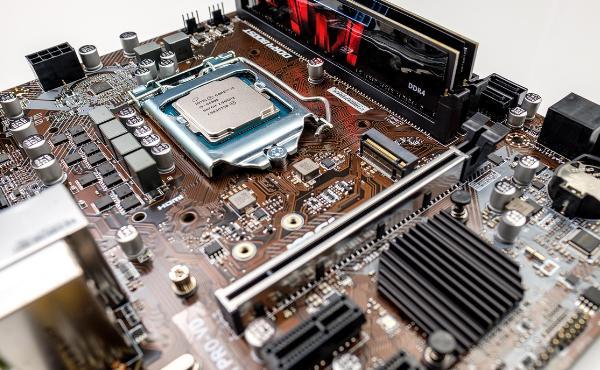 检查主板 检查主板