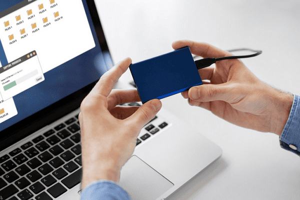 硬盘变成RAW格式的常见原因