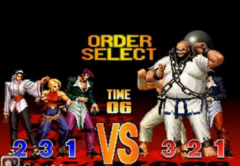 街机拳皇97出招表_街机拳皇97出招表