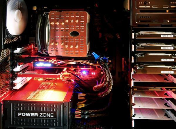 重插内存条与显卡 重插内存条与显卡