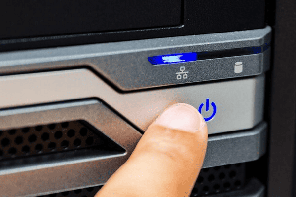 长按电源键5-10秒