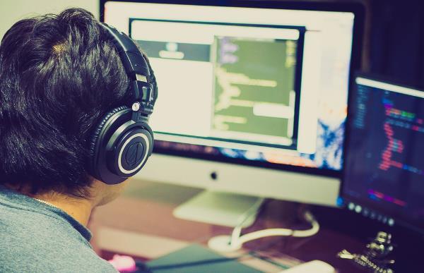 主板电池没电的表现 主板电池没电的表现