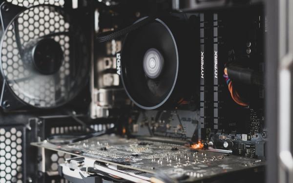 检查系统与硬件状态