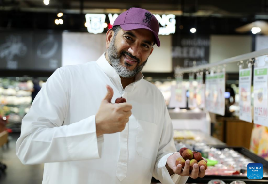 中国荔枝60一斤卖给迪拜土豪，中国水果征服世界！